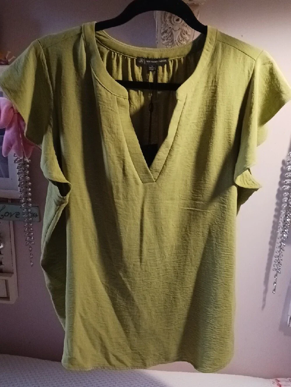 Adrianna Papell chic lightweight